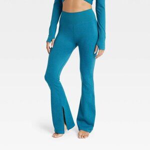 NWT Women's Textured‎ Flare Leggings - JoyLab™ Blue XS